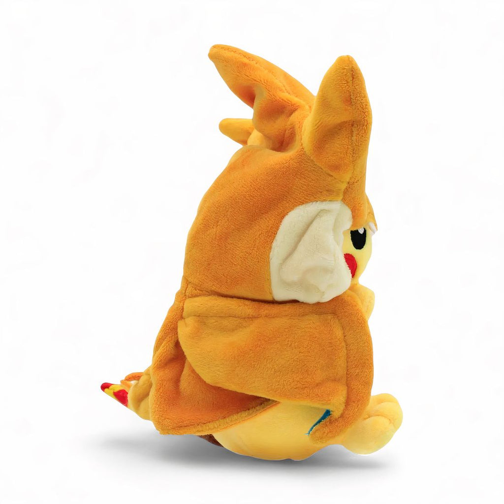 Pokémon knuffel - Pikachu verkleed als Charizard