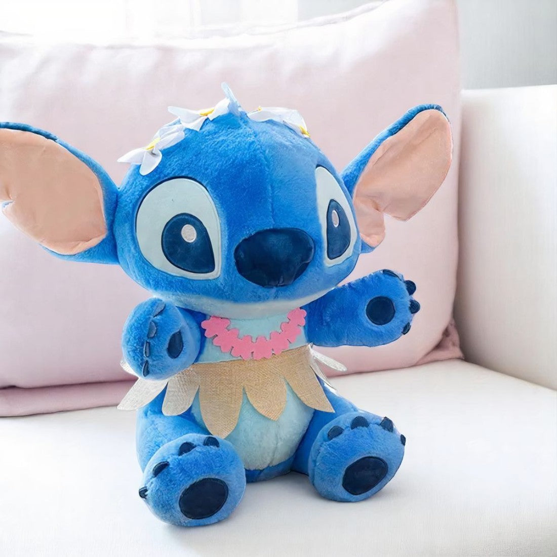 Stitch knuffel in Hawaii look