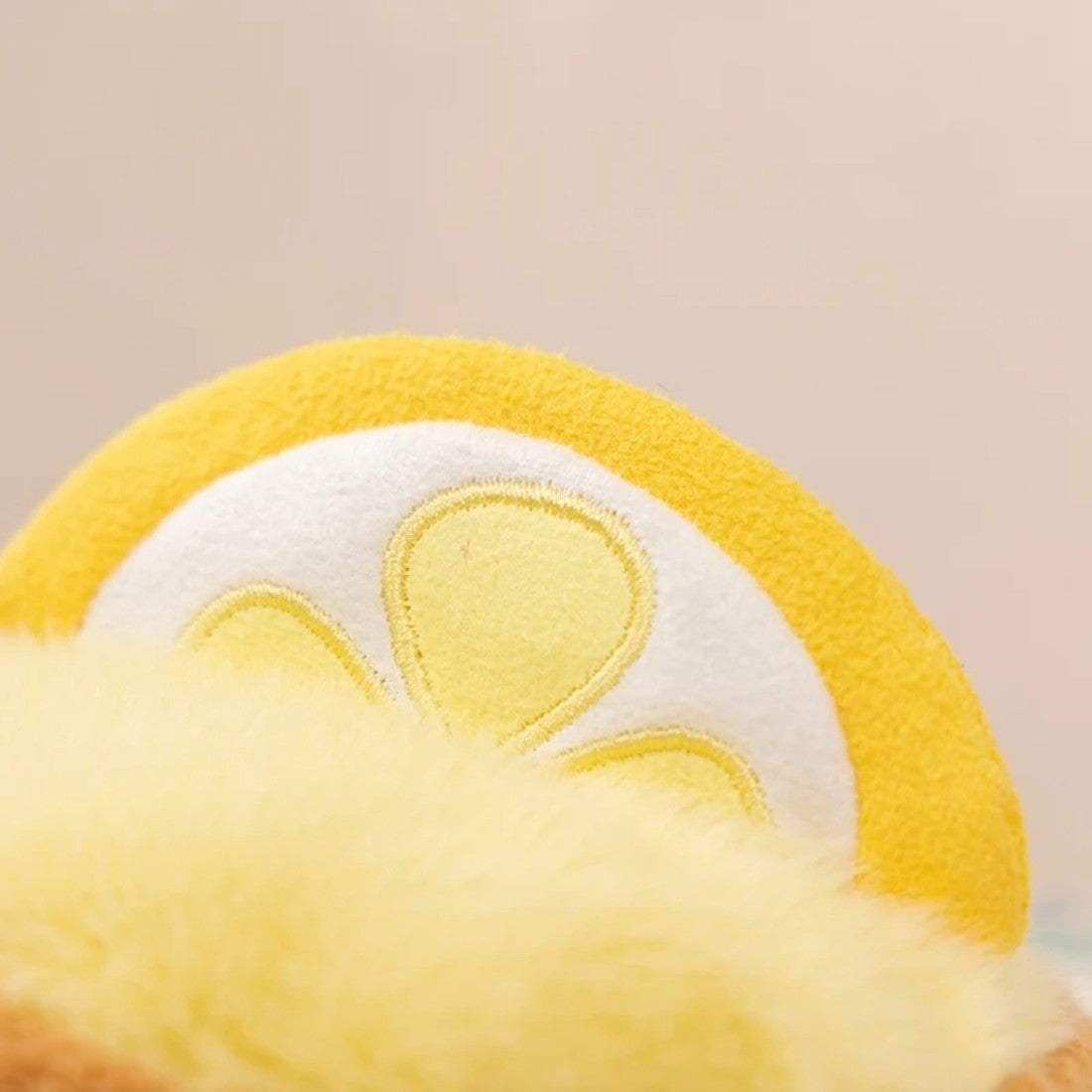 Kawaii knuffel frisse citroentaart