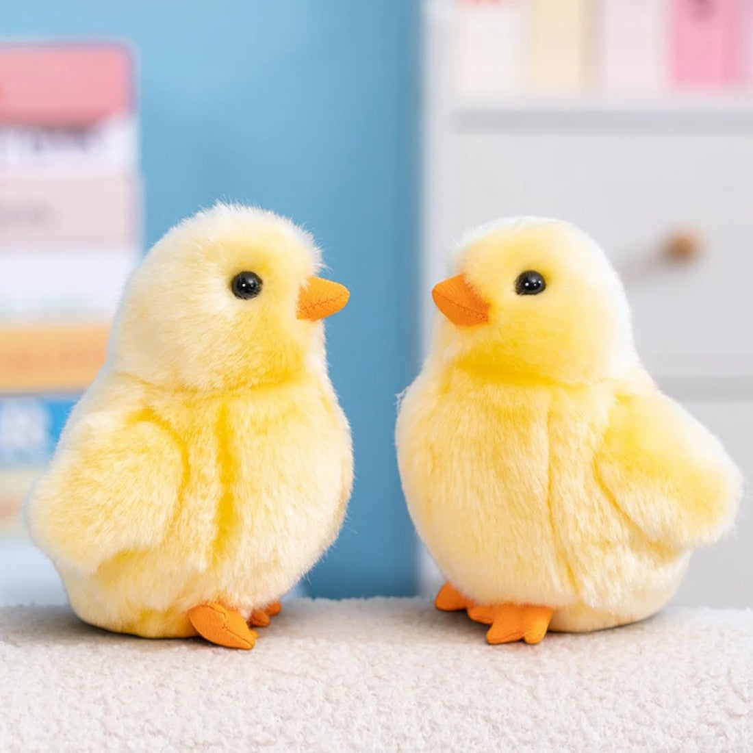 Realistische superzachte gele kuiken knuffel