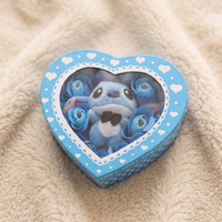 Geschenkdoos Stitch knuffel hartdoos blauwe rozen