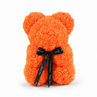 Rozenbeer knuffel met strik Valentijnsdag