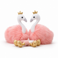 Roze flamingo knuffel met gouden kroon