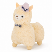 Lama knuffel met hoed en vlinderstrik