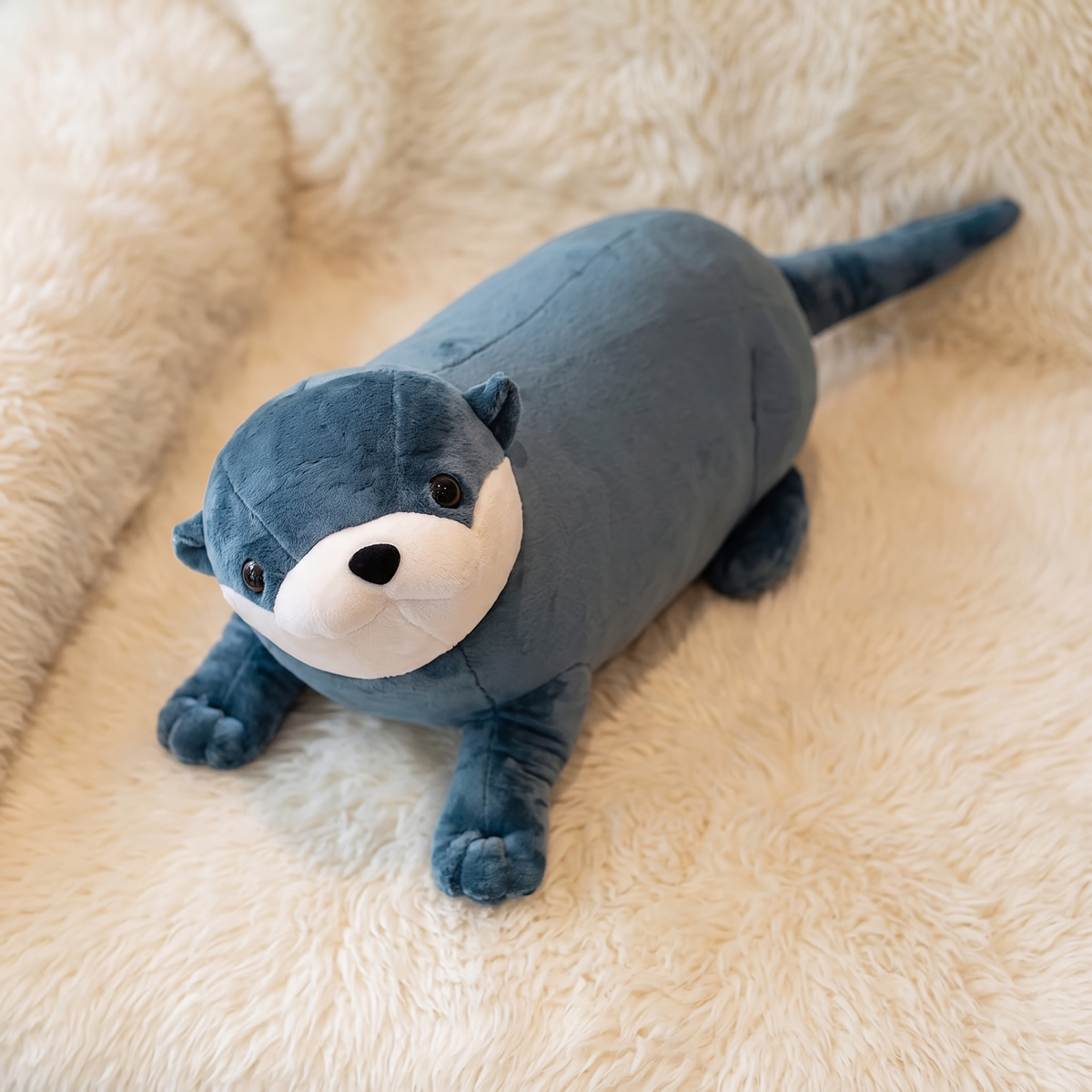 Zachte en knuffelige blauwe otter knuffel