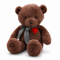Bruine beer knuffel met hart