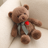 Bruine beer knuffel met hart