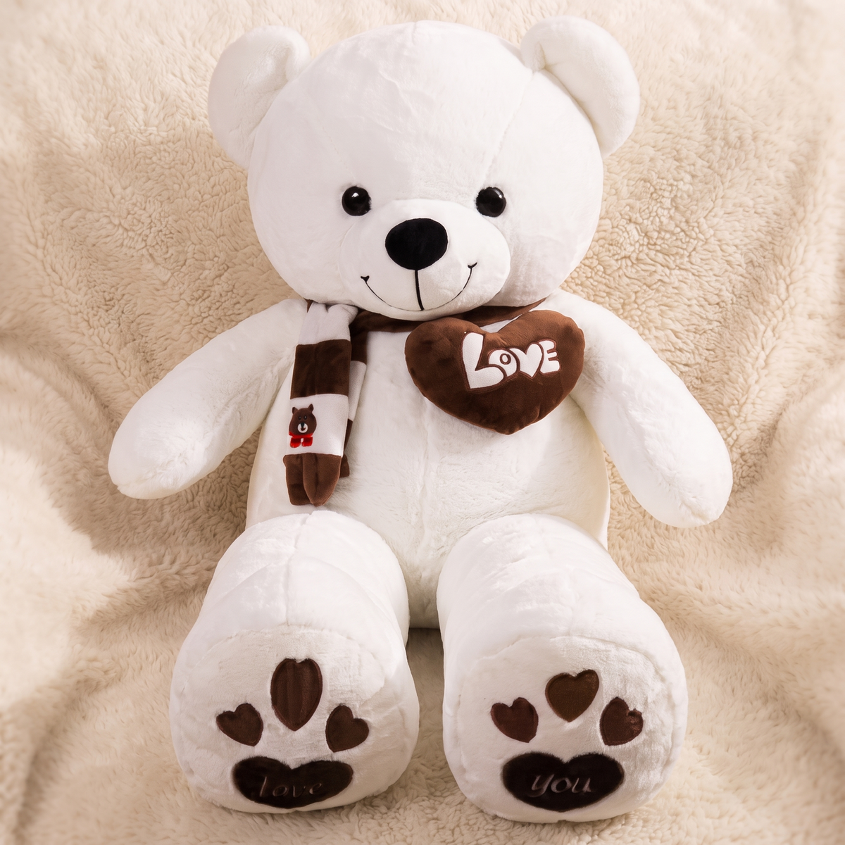 Reusachtige witte beer knuffel met hart Love
