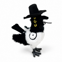 Ekster knuffel Sussie met hoge hoed