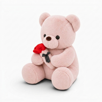 Roze beertje knuffel met rode roos