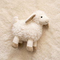 Wit schaap knuffel met lange oren
